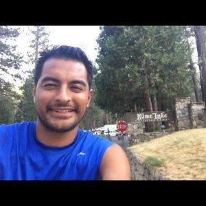 Meet your Posher, Alejandro